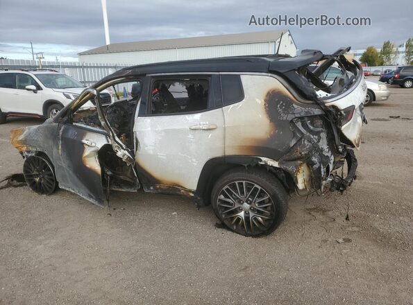 3C4NJDCB2NT176677 2022 JEEP COMPASS Burn Trasero izquierdo
