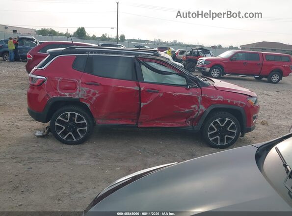 3C4NJDCB3JT470776 2018 JEEP COMPASS Red Սարքավորումների վահանակի տեսք