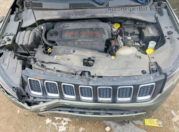 3C4NJDCB4JT398048 2018 JEEP COMPASS Green Вид підкапотного простору