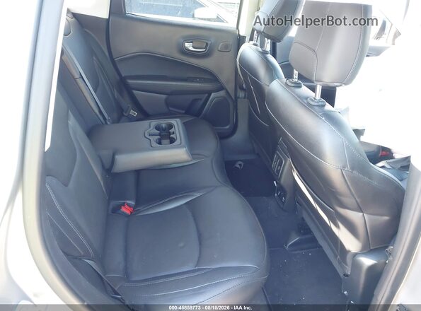 3C4NJDCB4KT659714 2019 JEEP COMPASS Серый Вид наклейки с VIN-кодом