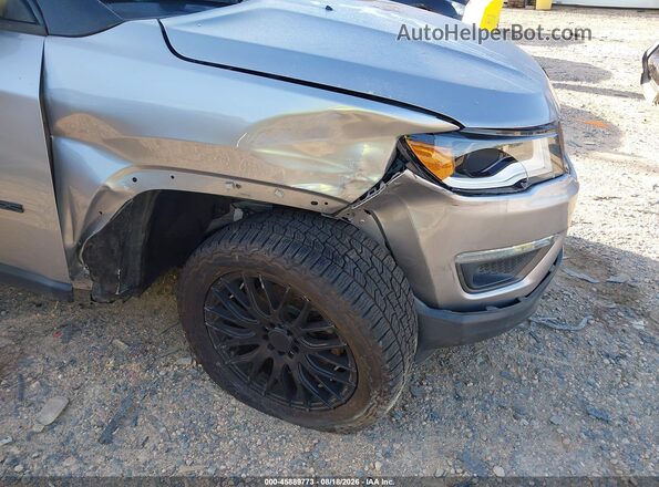 3C4NJDCB4KT659714 2019 JEEP COMPASS Серый Вид спереди