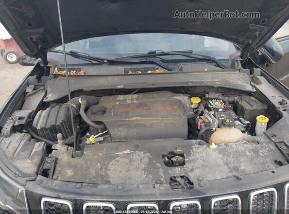 3C4NJDCB4KT673337 2019 JEEP COMPASS Black Rear view