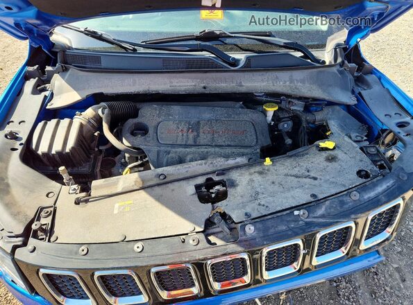 3C4NJDCB4LT106675 2020 JEEP COMPASS Blue Widok wnętrza z tyłu