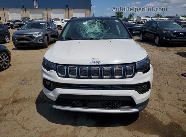 3C4NJDCB4NT158438 2022 JEEP COMPASS Белый Вид спереди