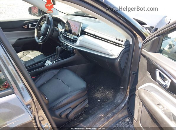3C4NJDCB4NT208710 2022 JEEP COMPASS Серый Вид салона спереди