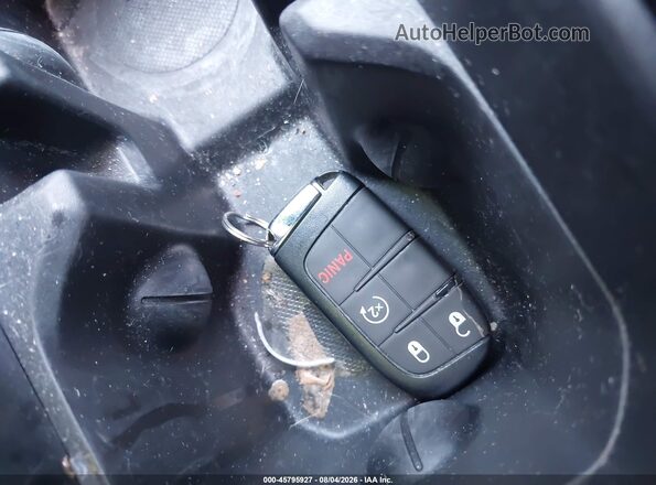 3C4NJDCB4NT208710 2022 JEEP COMPASS Серый Вид панели приборов