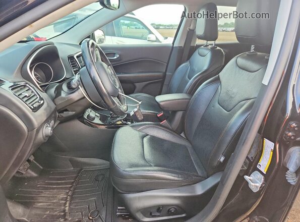3C4NJDCB5LT112968 2020 JEEP COMPASS Black Vista interior delantera