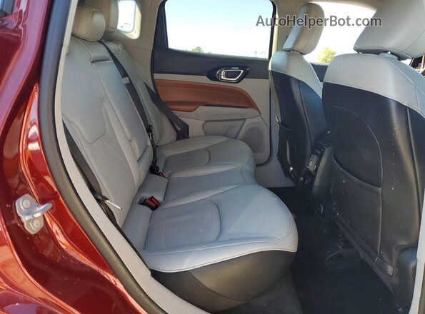 3C4NJDCB5NT117106 2022 JEEP COMPASS Red Vista interior trasera