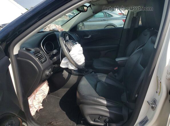 3C4NJDCB6HT630661 2017 JEEP COMPASS White Widok wnętrza z przodu