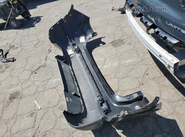 3C4NJDCB6JT329085 2018 JEEP COMPASS Charcoal Vista del compartimento del motor