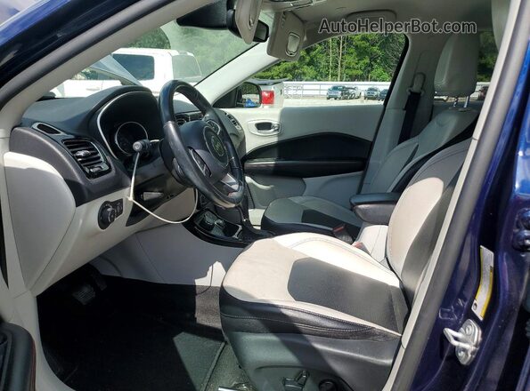 3C4NJDCB6LT123509 2020 JEEP COMPASS Blue Вид салону спереду