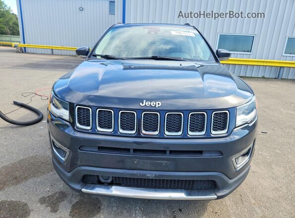 3C4NJDCB7JT143992 2018 JEEP COMPASS Gray Front view