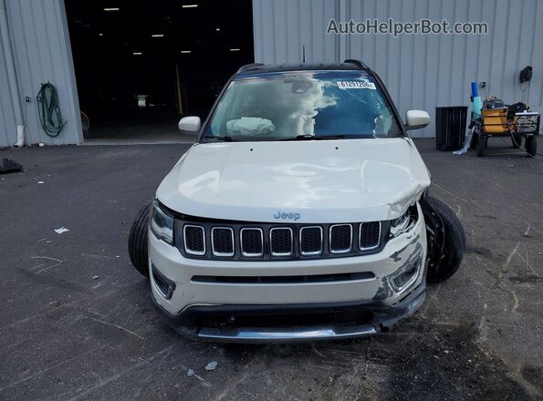 3C4NJDCB7JT246636 2018 JEEP COMPASS White Front view