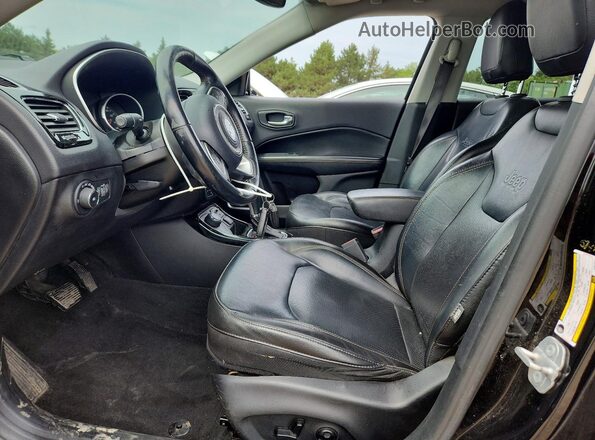 3C4NJDCB7JT341603 2018 JEEP COMPASS Black Front interior view