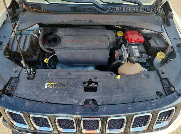 3C4NJDCB7KT780687 2019 JEEP COMPASS White ძრავის განყოფილების ხედი