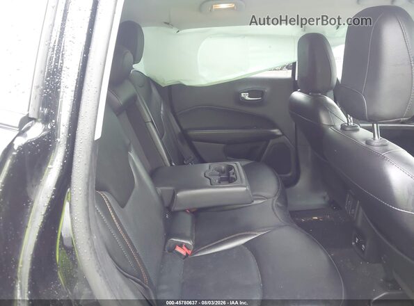 3C4NJDCB7LT159760 2020 JEEP COMPASS Black Widok naklejki z numerem VIN