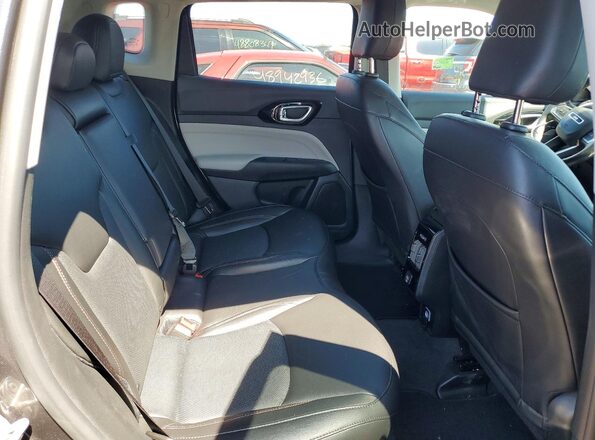 3C4NJDCB7NT223735 2022 JEEP COMPASS Черный Вид задних сидений
