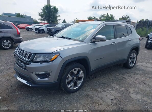 3C4NJDCB8HT641659 2017 JEEP NEW COMPASS Silver Передня ліва чверть