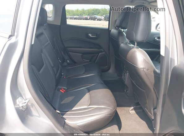 3C4NJDCB8HT641659 2017 JEEP NEW COMPASS Silver Вид наклейки з VIN-кодом