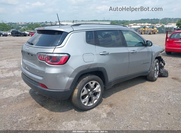 3C4NJDCB8HT641659 2017 JEEP NEW COMPASS Silver Задня права чверть