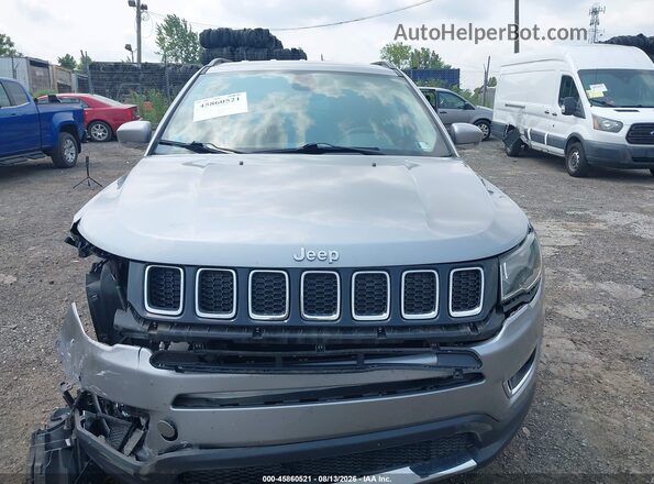 3C4NJDCB8HT641659 2017 JEEP NEW COMPASS Silver Вид щитка приладів