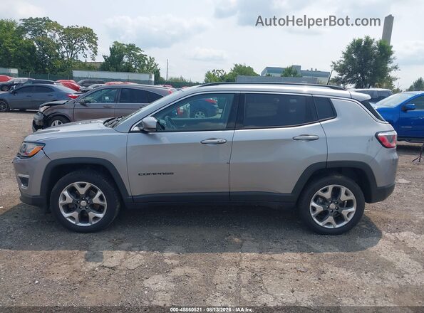 3C4NJDCB8HT641659 2017 JEEP NEW COMPASS Silver Панорамний вид салону 360°