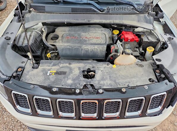 3C4NJDCB8KT620866 2019 JEEP COMPASS White 