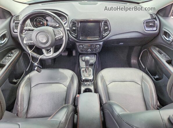 3C4NJDCB8MT533746 2021 JEEP COMPASS Угольный Вид панели приборов