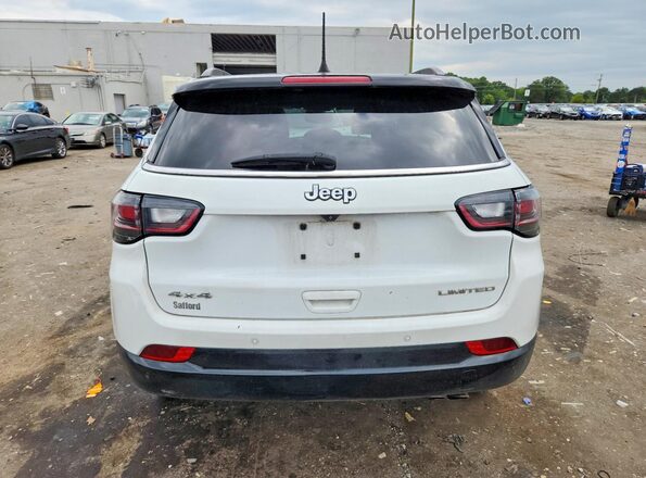 3C4NJDCB8NT110554 2022 JEEP COMPASS White Rear view