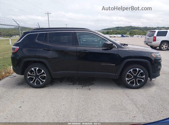 3C4NJDCB8NT233898 2022 JEEP COMPASS Black Widok wnętrza z tyłu