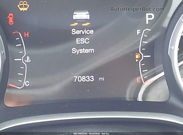 3C4NJDCB9JT147638 2018 JEEP COMPASS Белый 