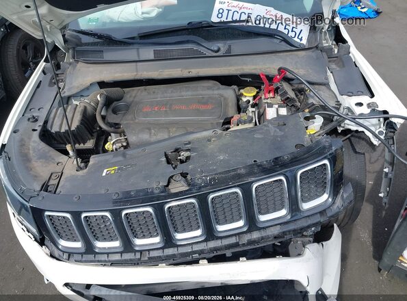 3C4NJDCB9JT147638 2018 JEEP COMPASS Белый Вид сзади