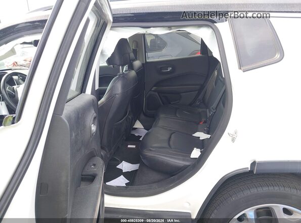 3C4NJDCB9JT147638 2018 JEEP COMPASS Белый Вид наклейки с VIN-кодом
