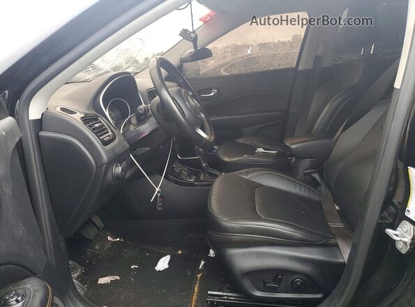 3C4NJDCB9MT525901 2021 JEEP COMPASS Черный Вид салона спереди