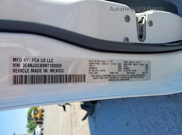 3C4NJDCB9NT183559 2022 JEEP COMPASS White სალონის 360-გრადუსიანი ხედი