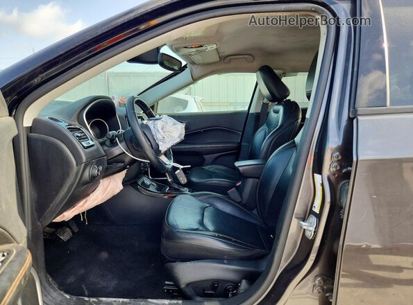 3C4NJDCBXKT616771 2019 JEEP COMPASS Gray წინა სალონის ხედი