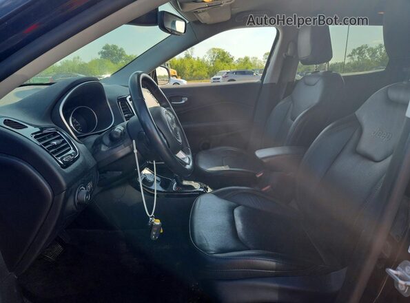 3C4NJDCBXKT673195 2019 JEEP COMPASS Black Widok wnętrza z przodu
