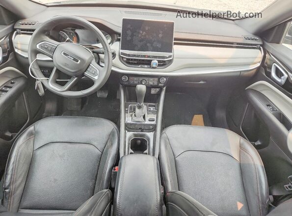 3C4NJDCN0PT536977 2023 JEEP COMPASS Black Widok deski rozdzielczej
