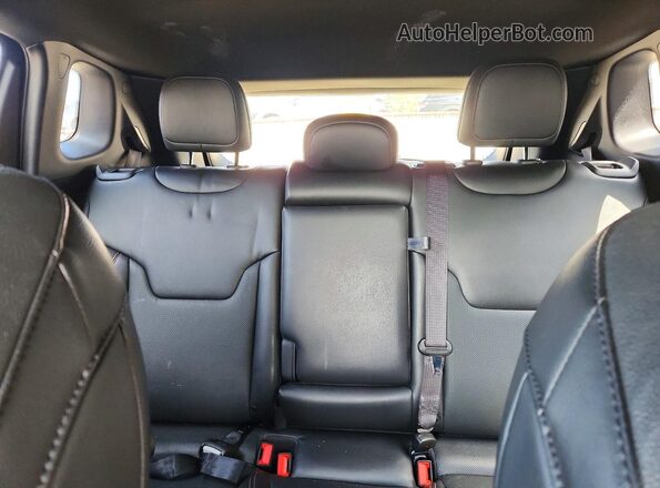 3C4NJDCN0PT549468 2023 JEEP COMPASS Black Vista de los asientos traseros