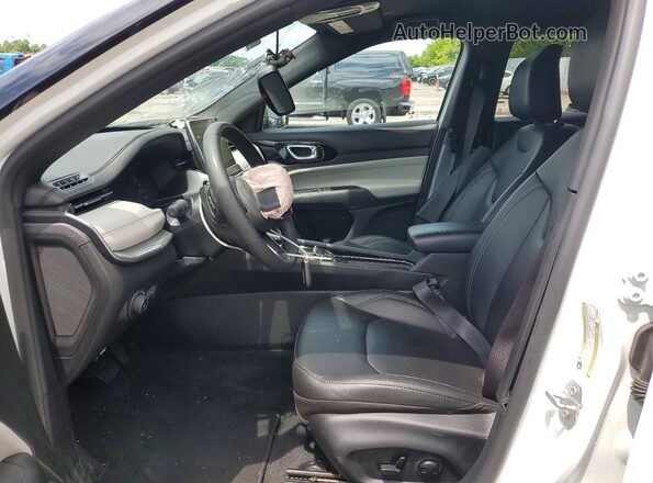 3C4NJDCN0ST556669 2025 JEEP COMPASS White Vista interior delantera
