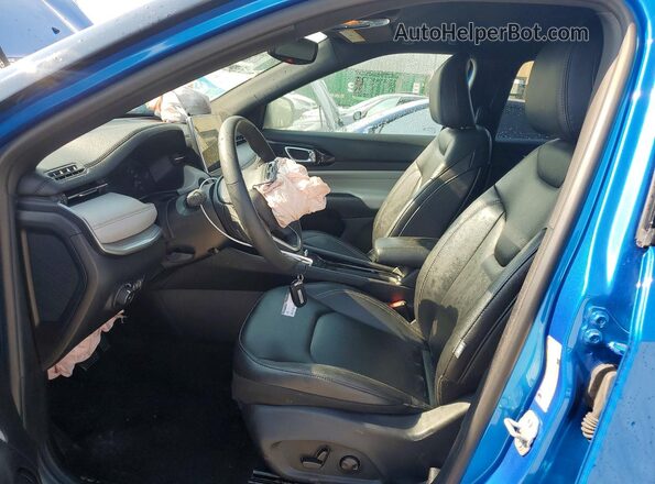 3C4NJDCN0ST605546 2025 JEEP COMPASS Blue Front interior view