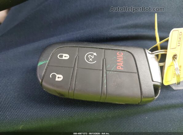 3C4NJDCN0ST605904 2025 JEEP COMPASS Maroon Dashboard view