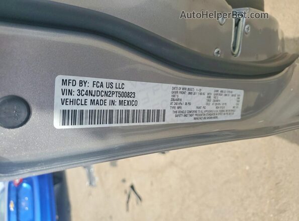 3C4NJDCN2PT500823 2023 JEEP COMPASS Silver VIN կոդի պիտակի տեսք