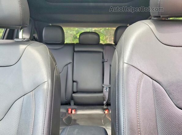 3C4NJDCN2PT562559 2023 JEEP COMPASS White Հետևի նստատեղերի տեսք