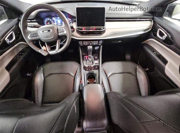 3C4NJDCN2ST513144 2025 JEEP COMPASS Белый Вид панели приборов