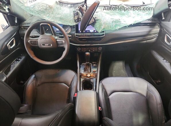 3C4NJDCN2TT177738 2026 JEEP COMPASS Silver Widok wnętrza 360 stopni