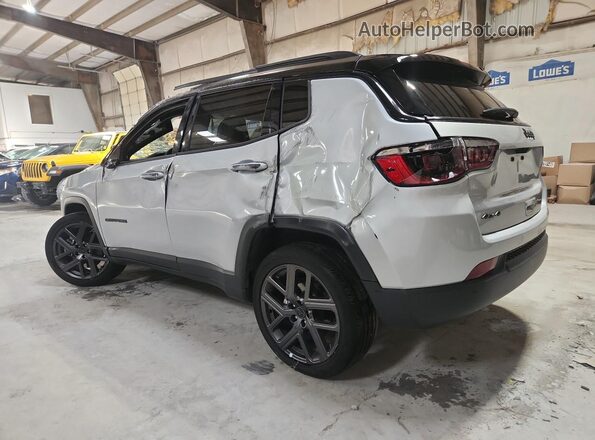 3C4NJDCN2TT177738 2026 JEEP COMPASS Silver 