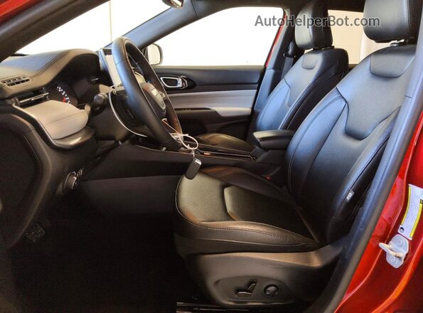3C4NJDCN3ST511399 2025 JEEP COMPASS Red Սալոնի դիմացի տեսք