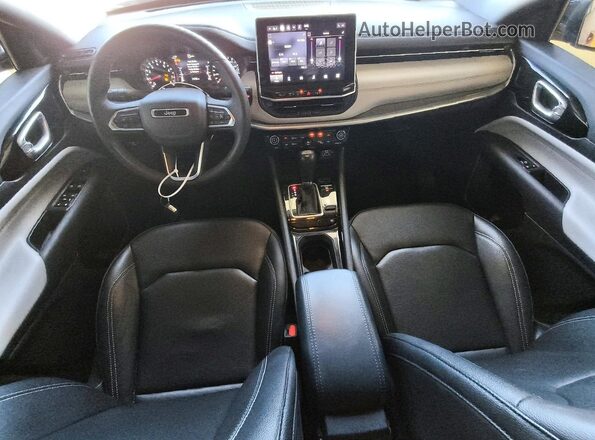 3C4NJDCN3ST511399 2025 JEEP COMPASS Red Առջևի վահանակի տեսք