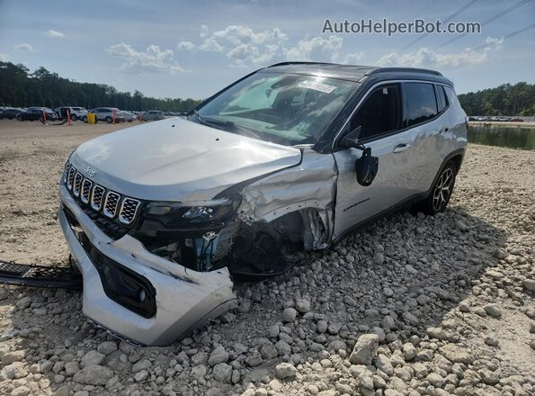 3C4NJDCN3ST513590 2025 JEEP COMPASS Silver სალონის 360-გრადუსიანი ხედი